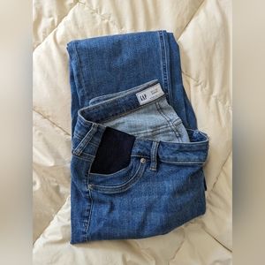 Gap maternity straight leg jean